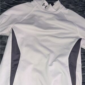 Under Armour White Fitted Top